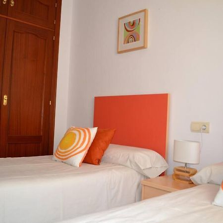 Precioso Apartamento En Primera Linea De Playa En Caleta De Velez Ngoại thất bức ảnh