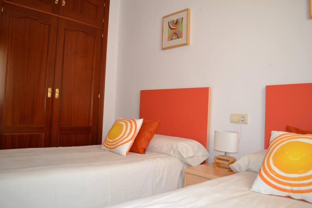 Precioso Apartamento En Primera Linea De Playa En Caleta De Velez Ngoại thất bức ảnh
